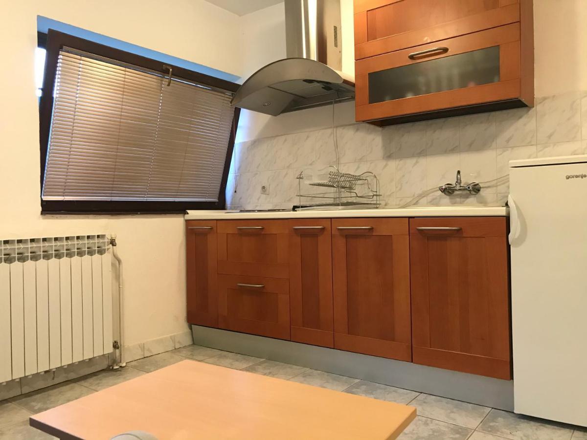 Apartmani Kosuta Тиентище Екстериор снимка