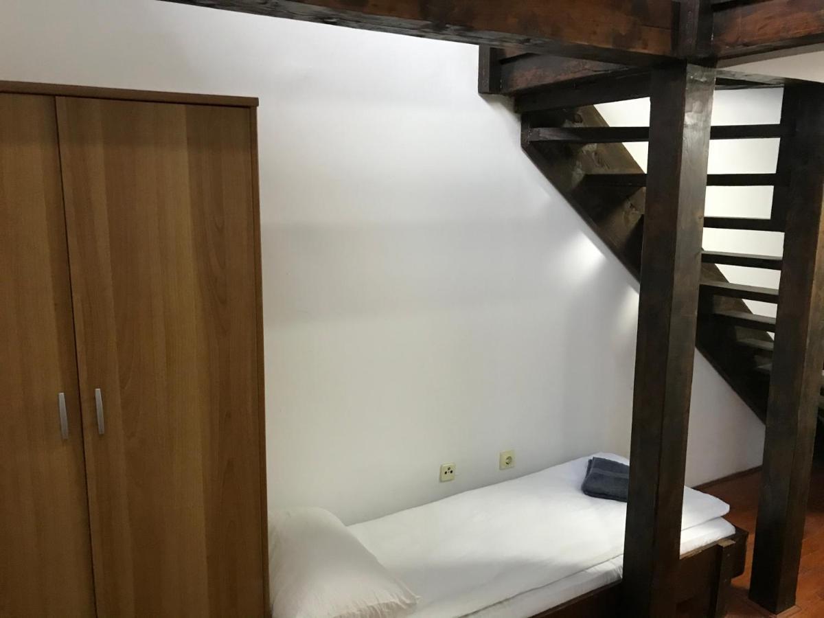 Apartmani Kosuta Тиентище Екстериор снимка