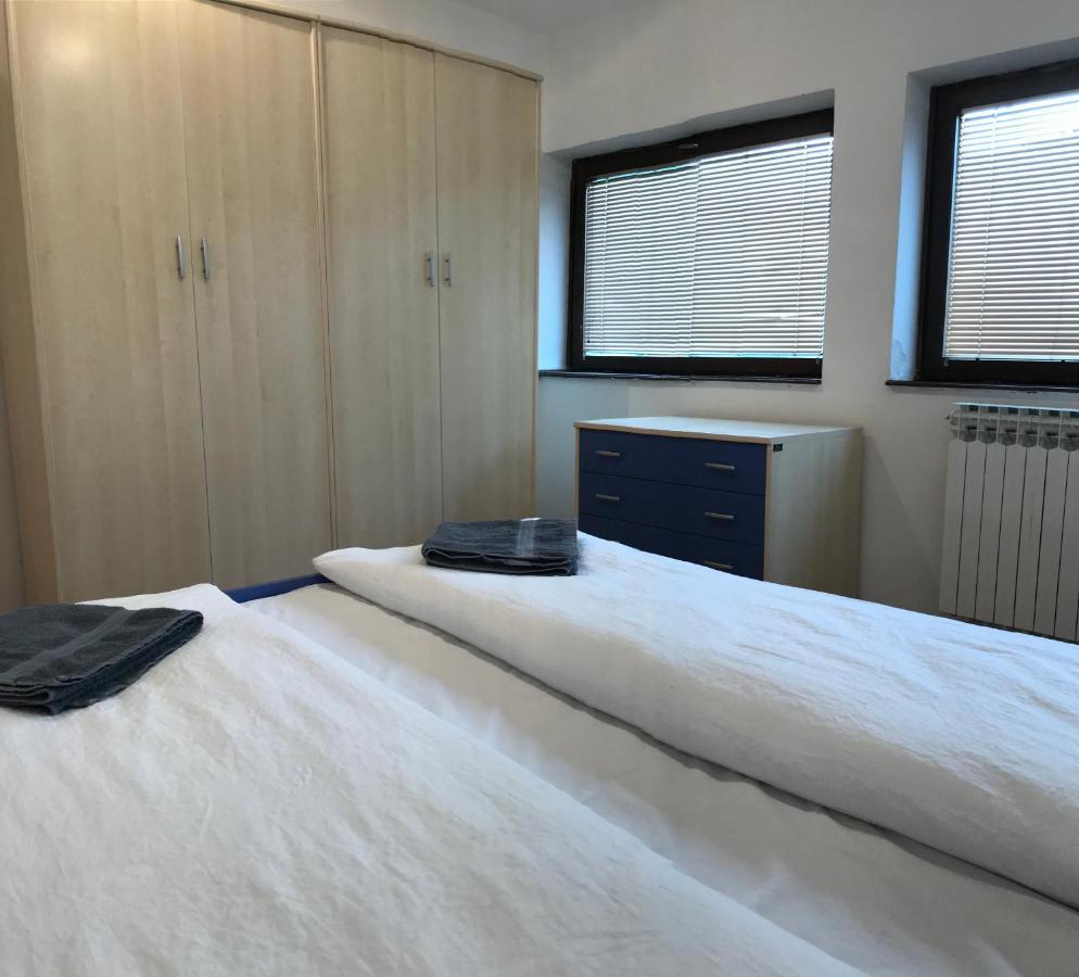 Apartmani Kosuta Тиентище Екстериор снимка