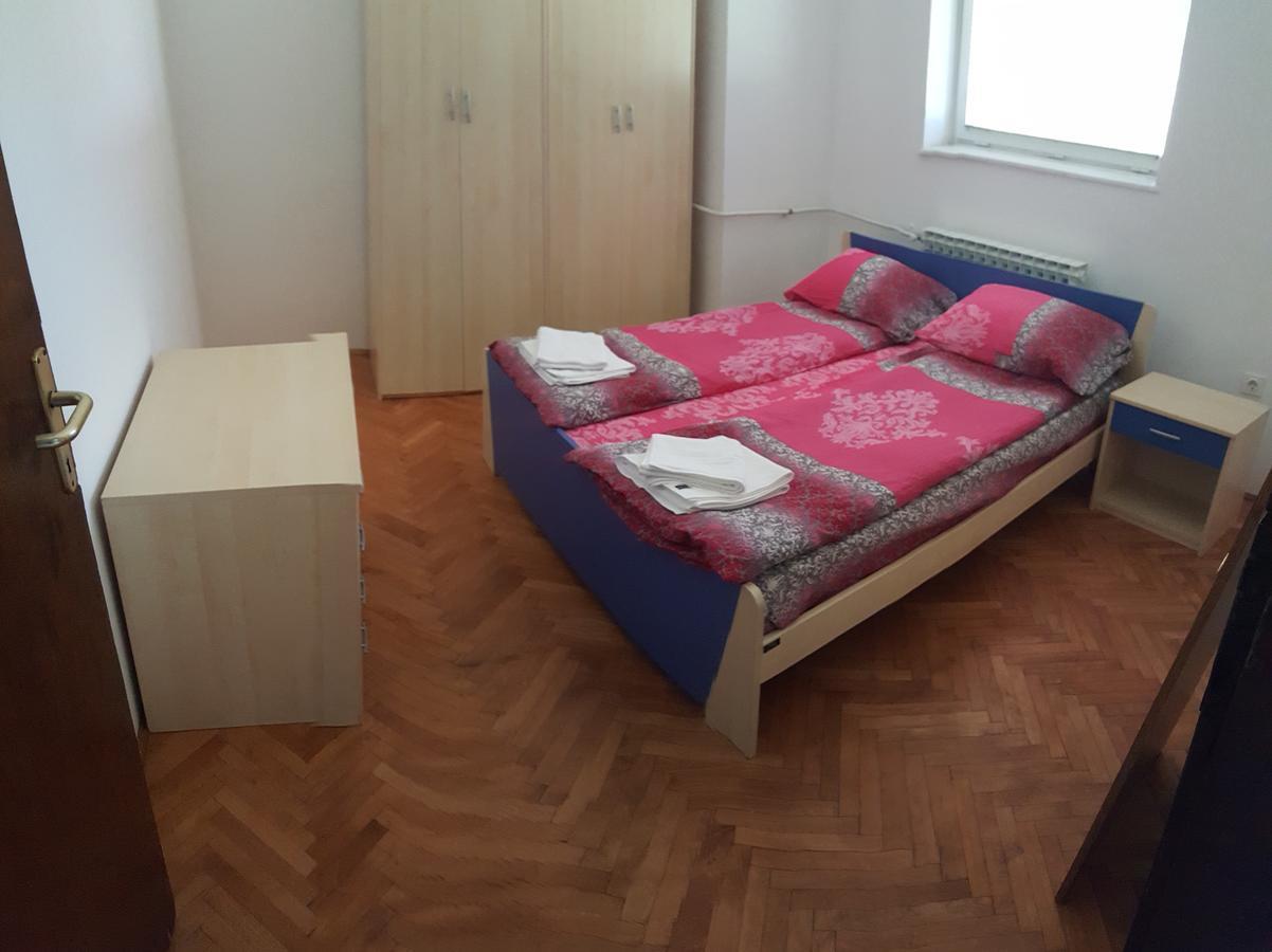 Apartmani Kosuta Тиентище Екстериор снимка